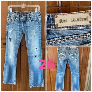 Rock revivals size 26